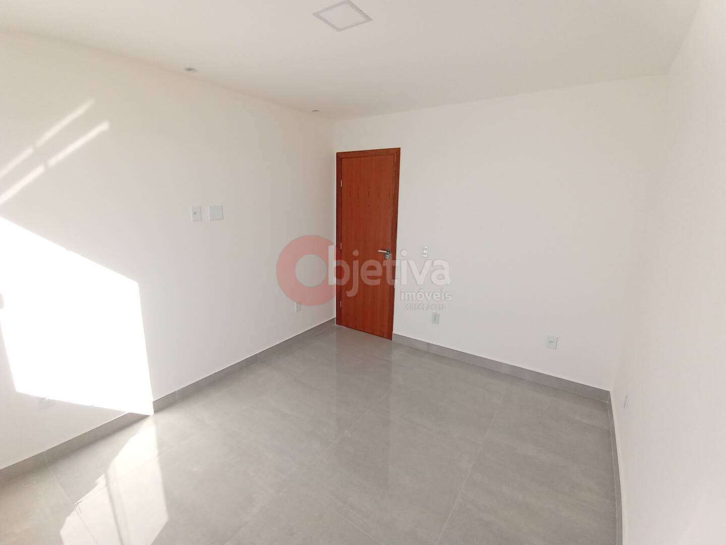 Casa à venda com 3 quartos, 126m² - Foto 11