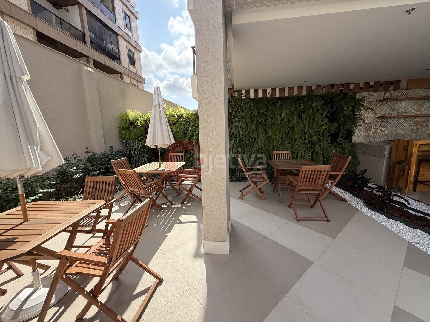 Apartamento à venda e aluguel com 2 quartos, 70m² - Foto 9