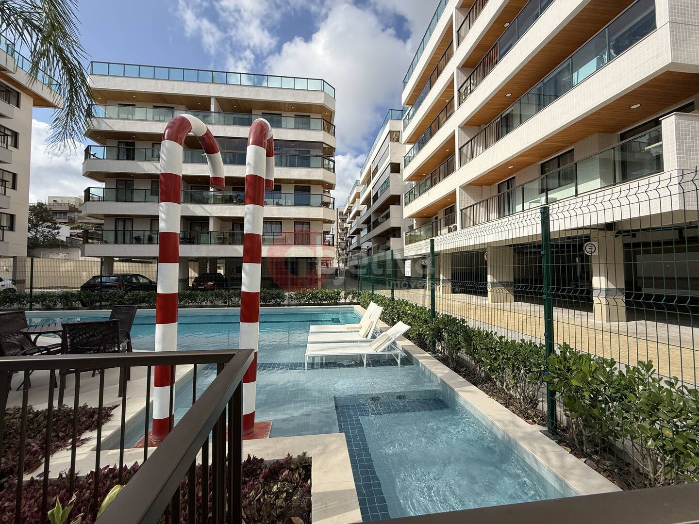 Apartamento à venda e aluguel com 2 quartos, 70m² - Foto 12