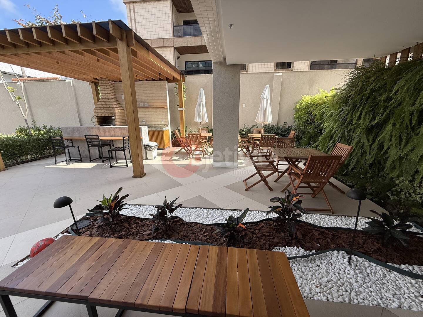 Apartamento à venda e aluguel com 2 quartos, 70m² - Foto 20