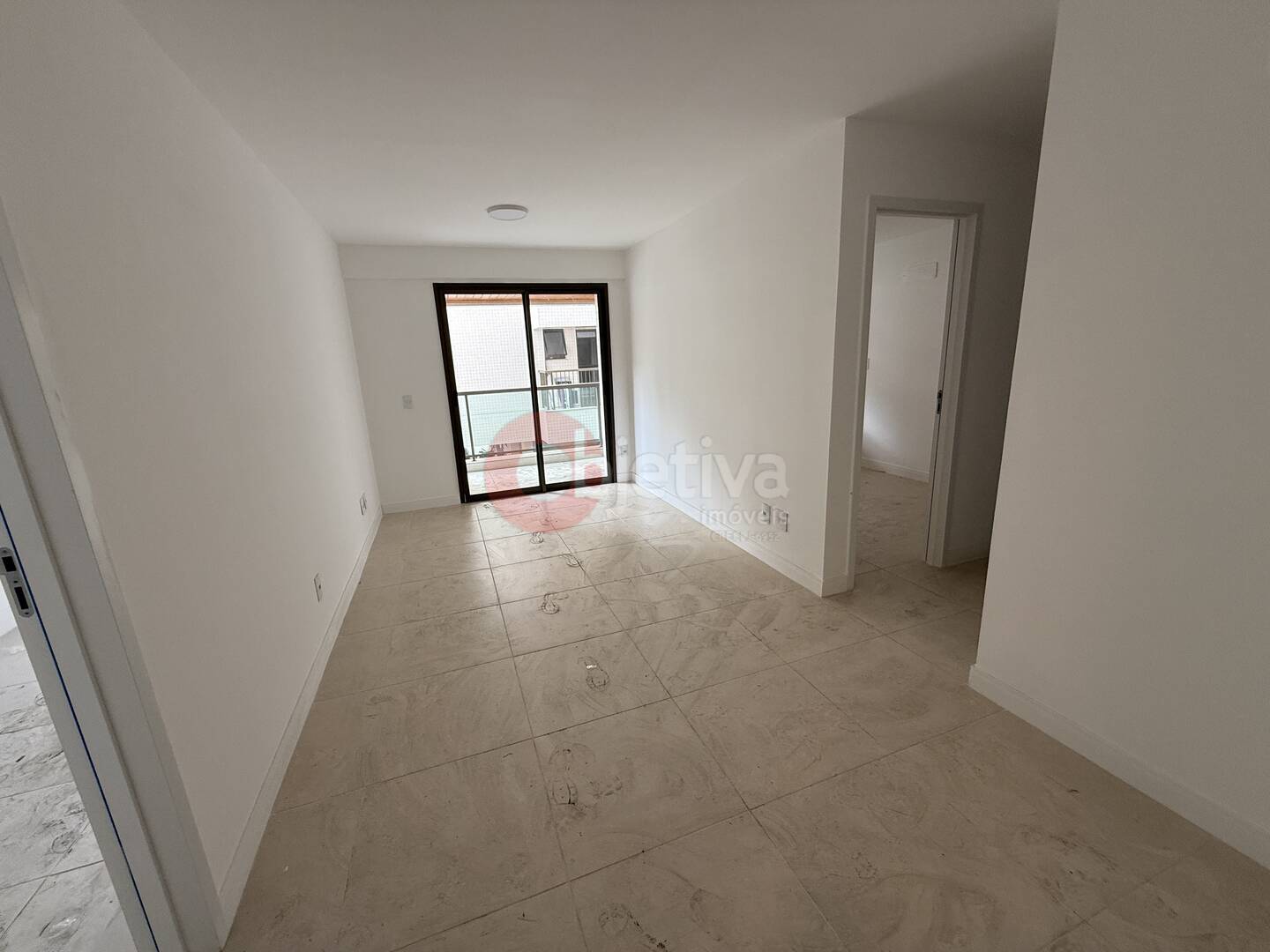 Apartamento à venda e aluguel com 2 quartos, 70m² - Foto 29