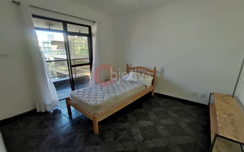Cobertura para alugar com 3 quartos, 200m² - Foto 8