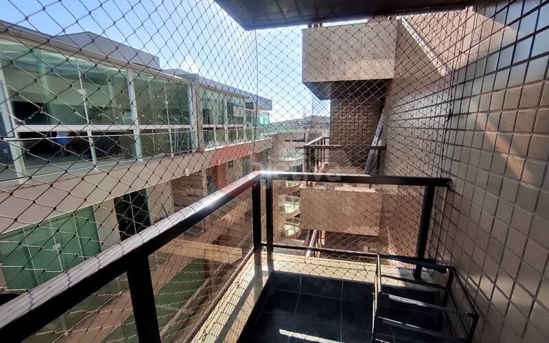 Cobertura para alugar com 3 quartos, 200m² - Foto 11