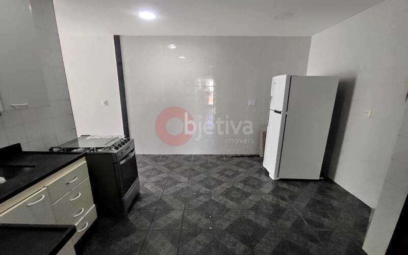 Cobertura para alugar com 3 quartos, 200m² - Foto 17