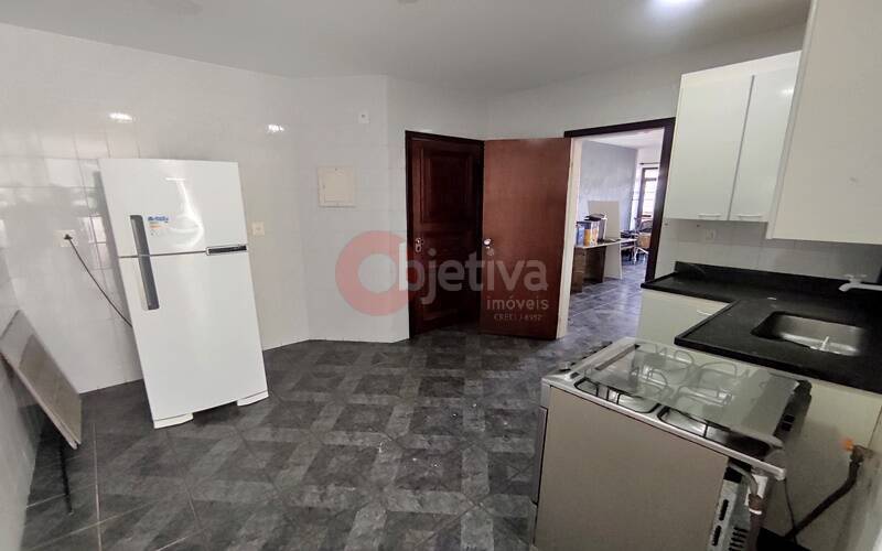 Cobertura para alugar com 3 quartos, 200m² - Foto 19