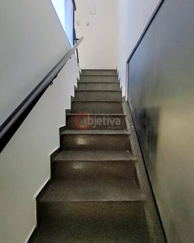 Cobertura para alugar com 3 quartos, 200m² - Foto 23