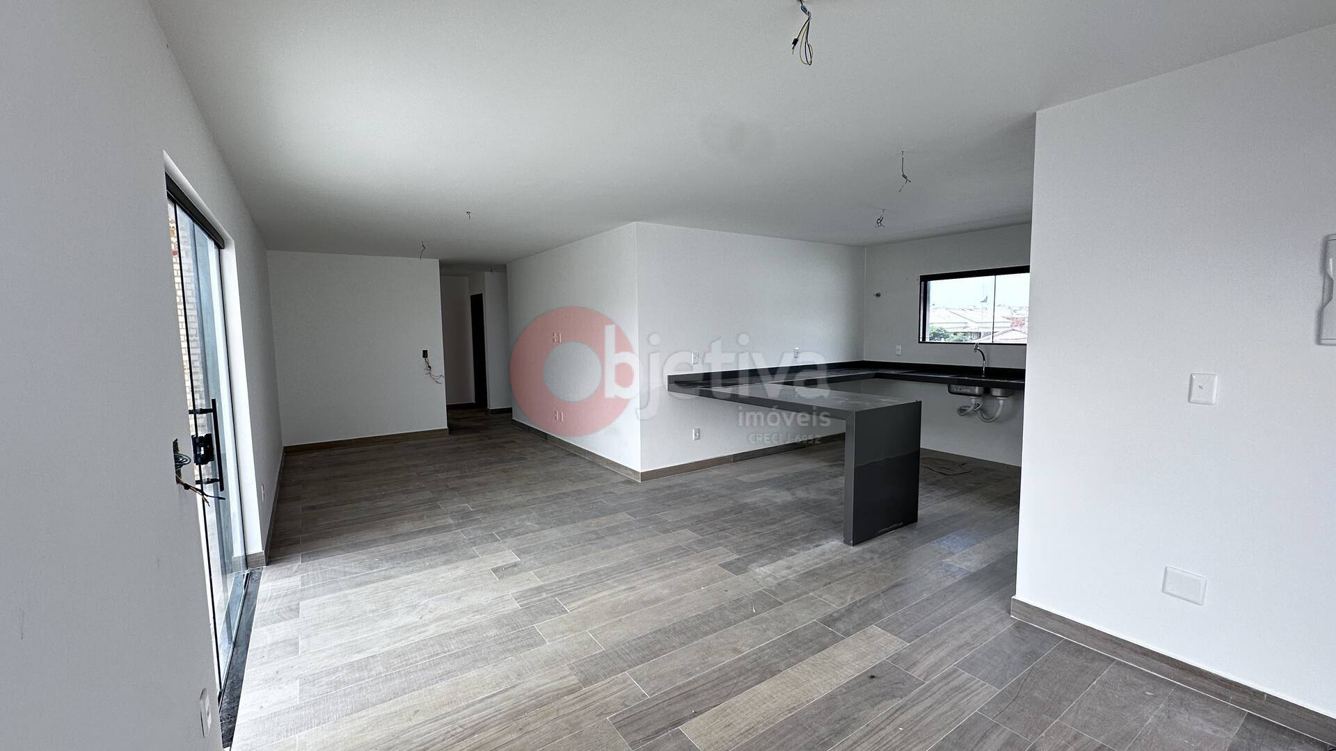 Apartamento, 3 quartos, 130 m² - Foto 1
