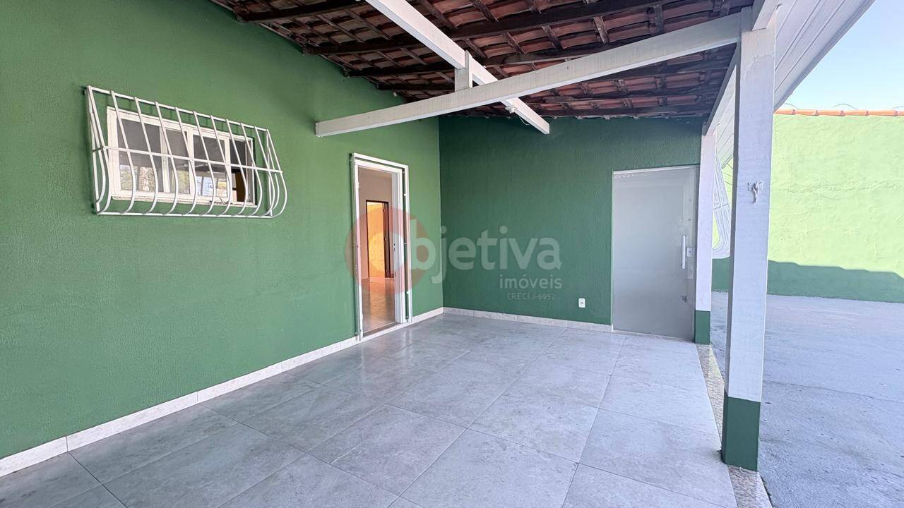 Casa, 3 quartos, 66 m² - Foto 1
