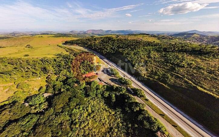 Sítio à venda com 10 quartos, 68160m² - Foto 4