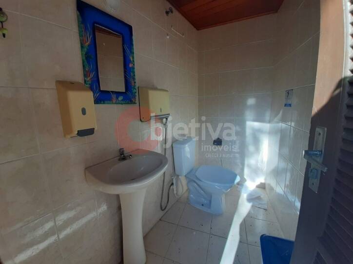Casa à venda com 3 quartos, 60m² - Foto 32