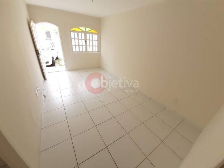 Apartamento para alugar com 2 quartos, 70m² - Foto 1