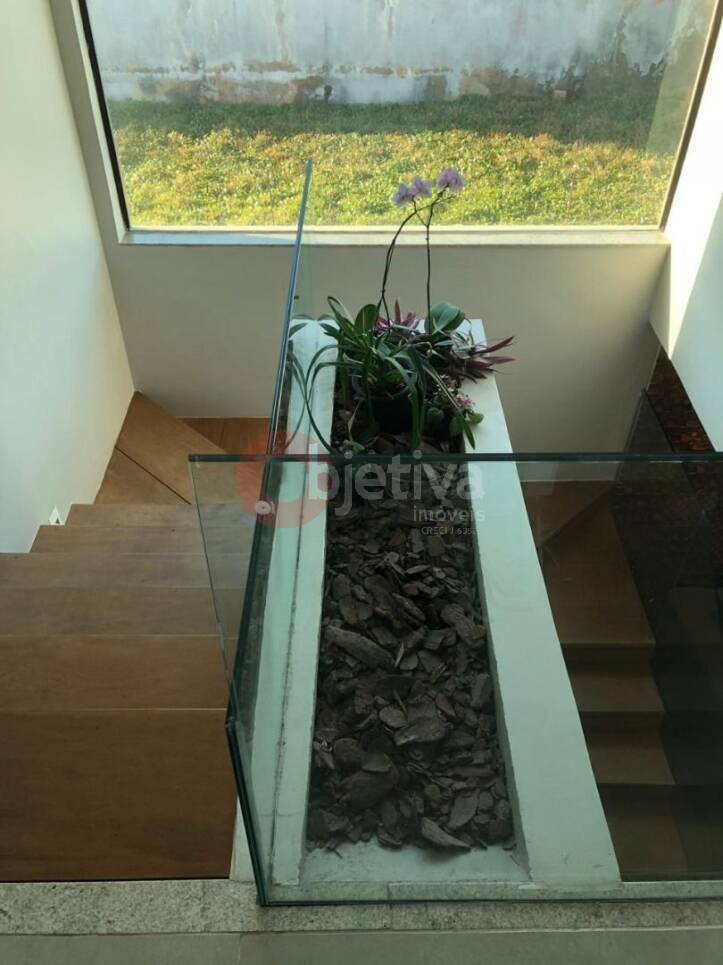 Casa, 5 quartos, 220 m² - Foto 33